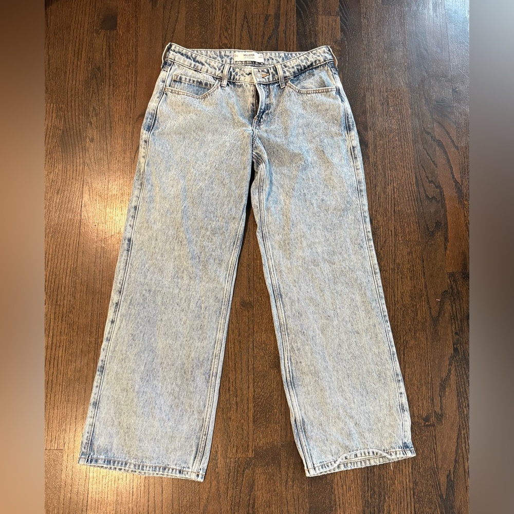 Hollister Low-Rise Baggy Jeans W28 Light Wash Wide Leg Y2K Skater Denim - Picture 2 of 6